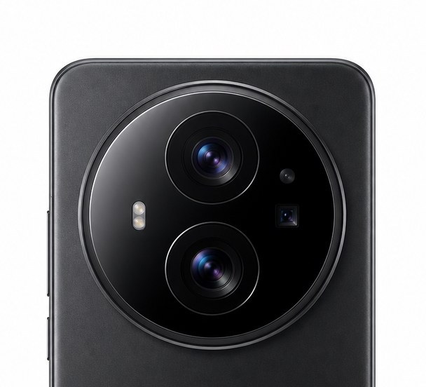 Xiaomi 15 Ultra — Camera detail